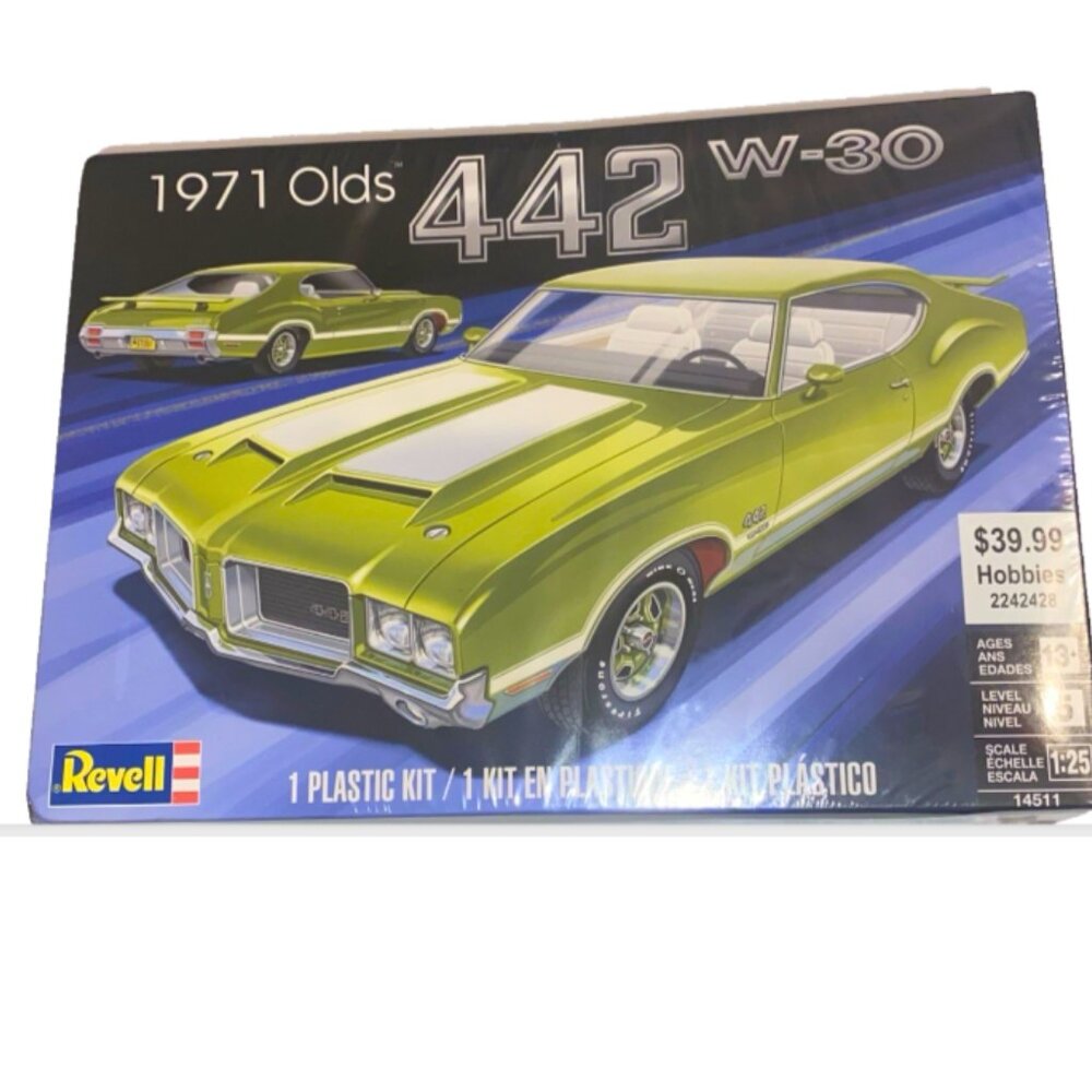 Revell Olds 1971 442 W-30 Model Kit Scale 1:25